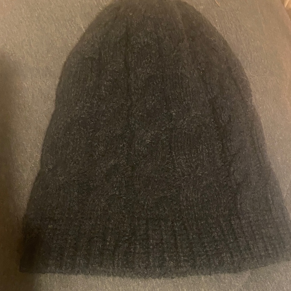 Athleta charcoal, gray Cashmere Beanie